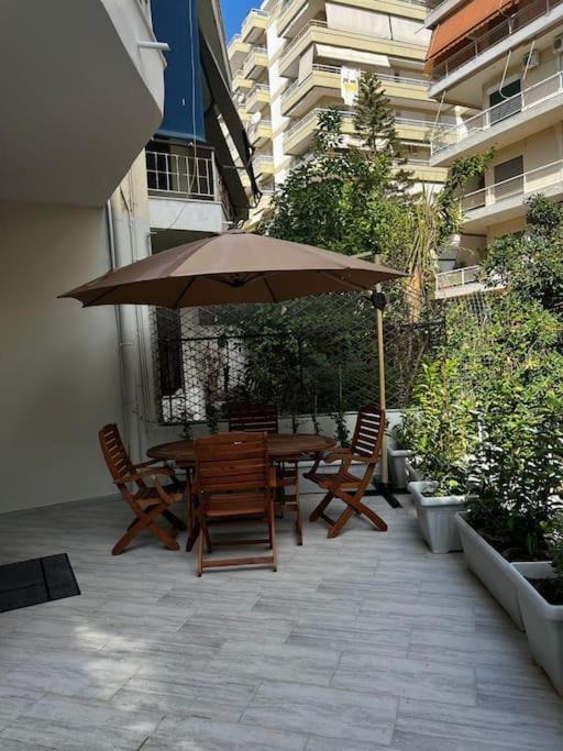 Olivia Luxury Apartment Palio Faliro Atene Esterno foto